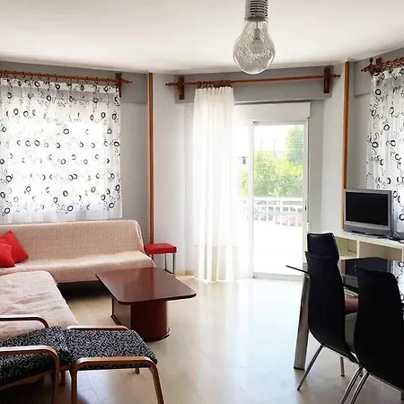 Dora's Place Apartman Néi Póri